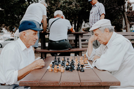 choosing the right incontinence products for elderly adults